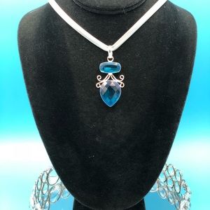 NWT BLUE TOPAZ 925 STERLING SILVER